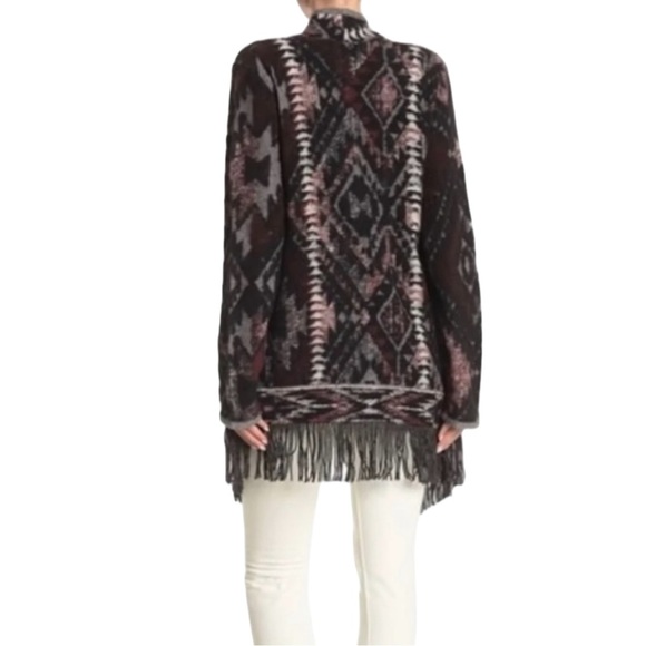 Lucky Brand Aztec Serape Fringe Open Front Cardigan Sweater size Medium - Picture 3 of 10